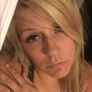 Meet your Posher, Ttia